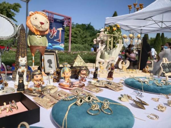 【FENG娛】速看!世界花卉大觀園裡有什麼?細數那些藏不住的精彩! 【FENG娛】速看!世界花卉大觀園裡有什麼?細數那些藏不住的精彩!