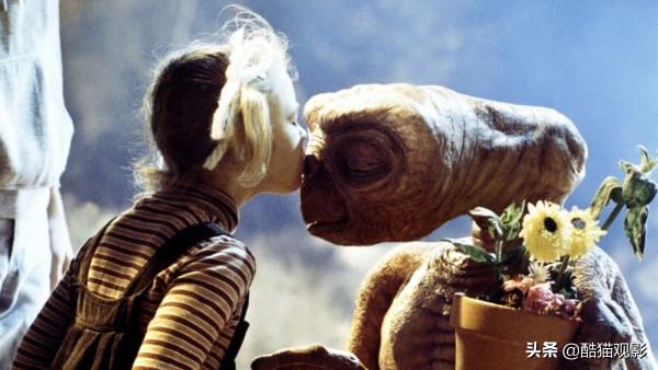 十部外星人降臨地球的電影，你看過幾部？