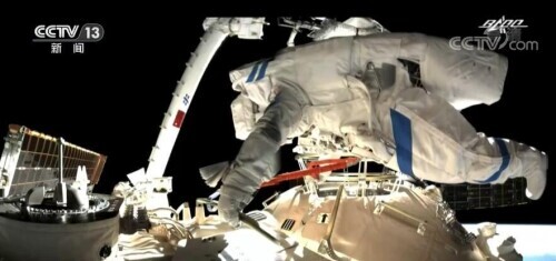 用拼搏和擔當創造優異成績 載人航天精神注入新的時代內涵 用拼搏和擔當創造優異成績 載人航天精神注入新的時代內涵