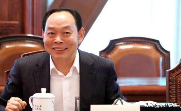 又一省首富敗了?包工頭到貴州首富,還曾被網友調侃為“羅半城” 又一省首富敗了?包工頭到貴州首富,還曾被網友調侃為“羅半城”