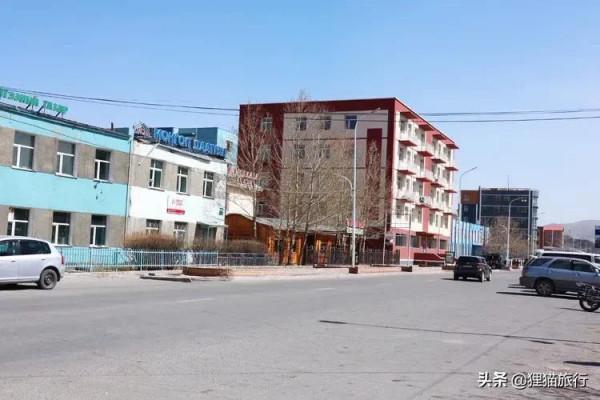 蒙古國最西端是巴彥烏列蓋省，這裡以哈薩克族為主，首府烏列蓋市