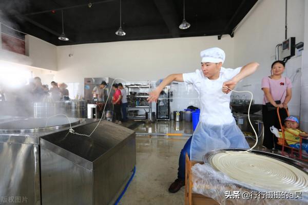 成都雙流25元一根面，曾經排隊2小時也要吃，如今為何門可羅雀？