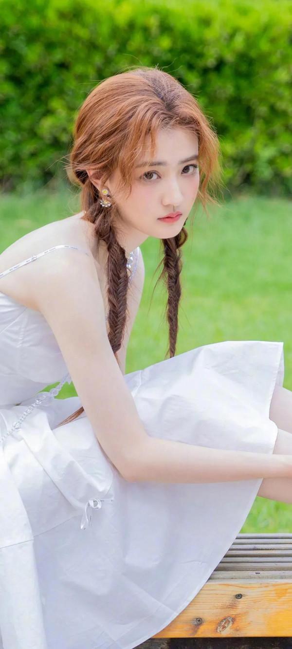 單依純、徐璐、容祖兒、張予曦、樸智妍全面屏手機桌布