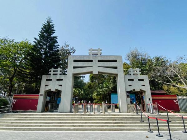 一口宋井引出三個小皇帝的故事：被俘，病逝，跳海。大宋落下帷幕