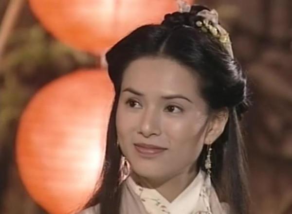 娛樂圈5個年過50歲卻未婚的大美人，有些人被情傷太深