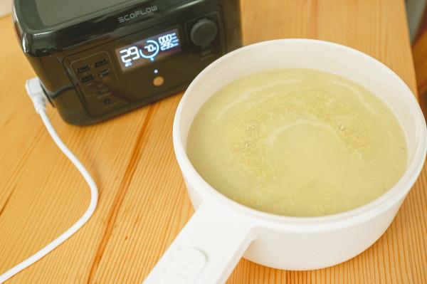 打破宿舍“熄燈”魔咒，學生黨實測EcoFlow 正浩RIVER mini戶外電源