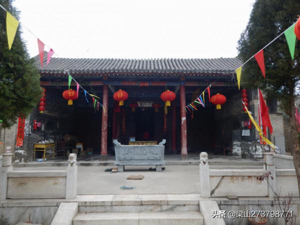 六百多年的古戲臺 六百多年的古戲臺