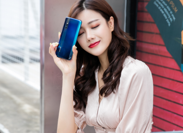 圍觀!2021最佳3款“吃雞”手機:效能強,顏值高,玩遊戲不卡頓 圍觀!2021最佳3款“吃雞”手機:效能強,顏值高,玩遊戲不卡頓