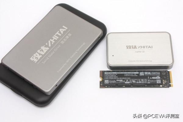 輕便堅固：致鈦木星10移動SSD評測