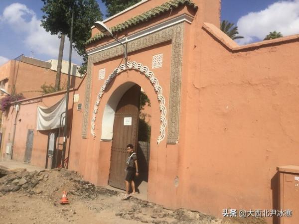 紅色之城,摩洛哥第四大城市馬拉喀什(圖) 紅色之城,摩洛哥第四大城市馬拉喀什(圖)