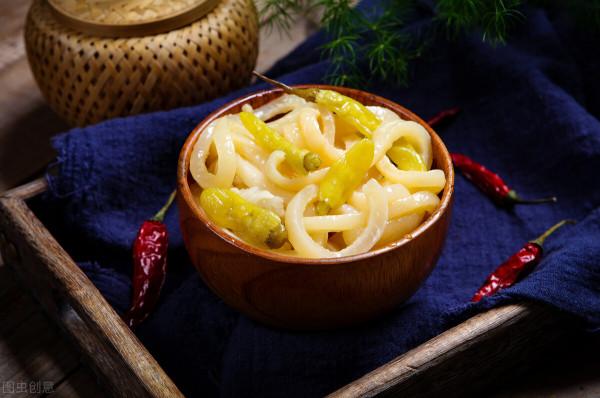 得了痛風只能吃糠咽菜?醫生:胡說!可以吃豬肉、魚肉,甚至海鮮 得了痛風只能吃糠咽菜?醫生:胡說!可以吃豬肉、魚肉,甚至海鮮