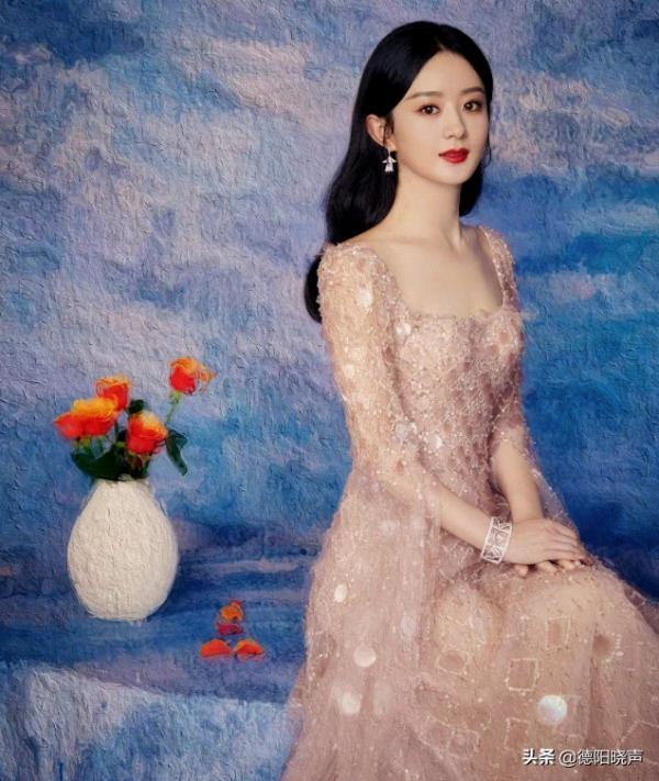 央視六套籌辦的大灣區中秋電影音樂晚會，趙麗穎登臺演唱，好漂亮