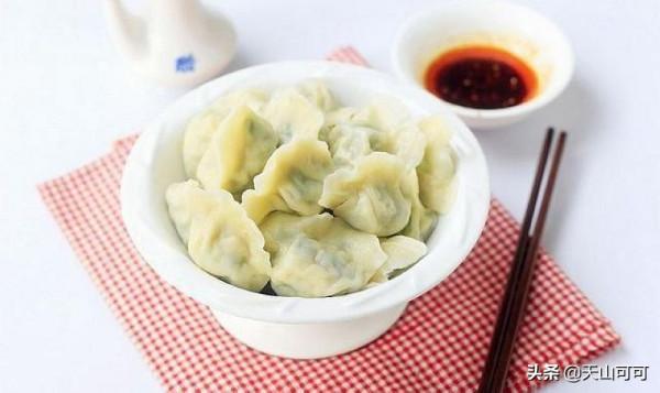 明天冬至吃餃子，餃子皮怎樣做才筋道？