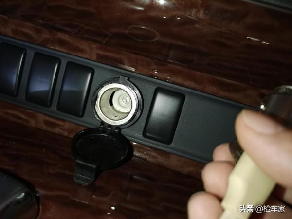 當初遺憾錯過,兩月後多花2萬,49萬買這輛日產途樂划算嗎? 當初遺憾錯過,兩月後多花2萬,49萬買這輛日產途樂划算嗎?