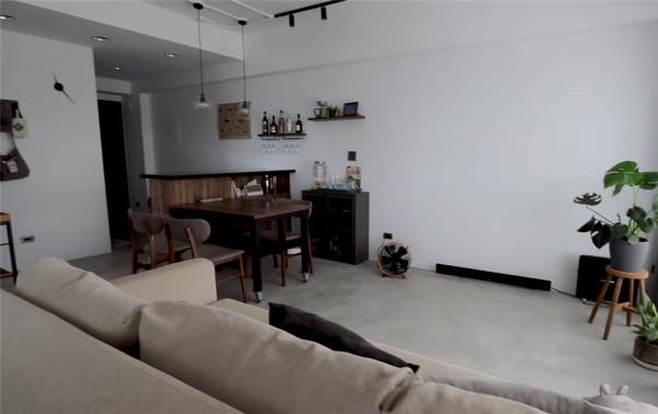 80後情侶相識4年，堅持不婚主義，把59㎡小家裝成極簡二人世界