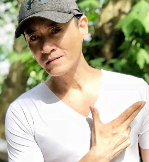 劉亦菲、林志穎版的《天龍八部》中慕容復的飾演者:修慶 劉亦菲、林志穎版的《天龍八部》中慕容復的飾演者:修慶