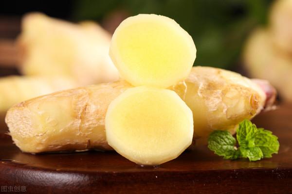 女人想面板好，常吃3種蔬菜，身體年輕，氣色紅潤，肌膚更白細膩