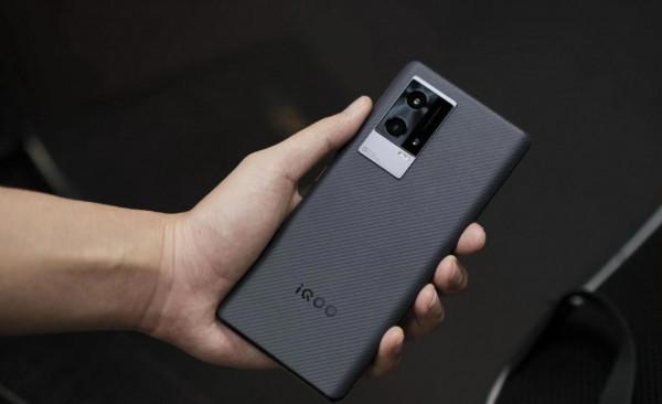 iQOO8por使用半個月會有怎樣的體驗呢