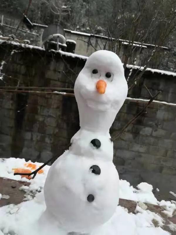 今年又下雪啦！手把手教你怎麼做一個雪寶？