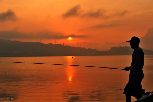 當晨釣遇到黑標，開啟一天好心情