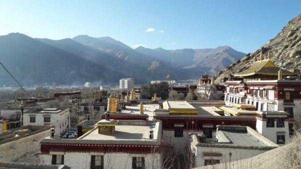 不妨春節來一場屬於西藏的自駕之旅? 不妨春節來一場屬於西藏的自駕之旅?