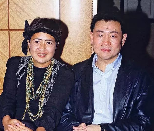 李嘉欣把最美的青春給了富豪劉鑾雄,為什麼大劉離婚了也不娶她? 李嘉欣把最美的青春給了富豪劉鑾雄,為什麼大劉離婚了也不娶她?