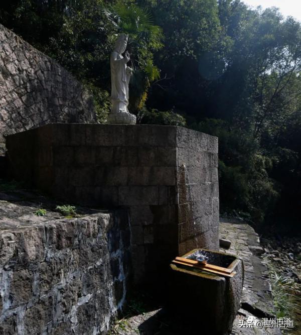 玉蒼山有座始建於南宋的東隱寺,風光旖旎鍾靈毓秀,你知道嗎 玉蒼山有座始建於南宋的東隱寺,風光旖旎鍾靈毓秀,你知道嗎