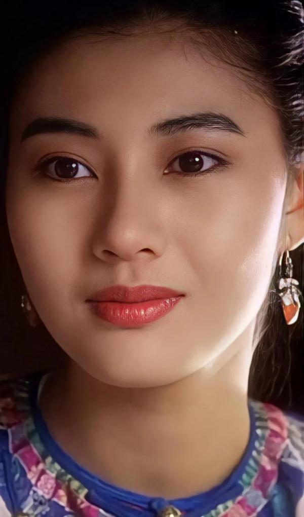 最美港姐李嘉欣高畫質寫真集