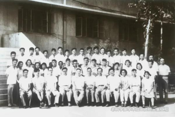 【致敬】紀念楊承宗誕辰110週年 | 他從法國帶回10克氫彈原料,為原子彈“加鈾” 【致敬】紀念楊承宗誕辰110週年 | 他從法國帶回10克氫彈原料,為原子彈“加鈾”