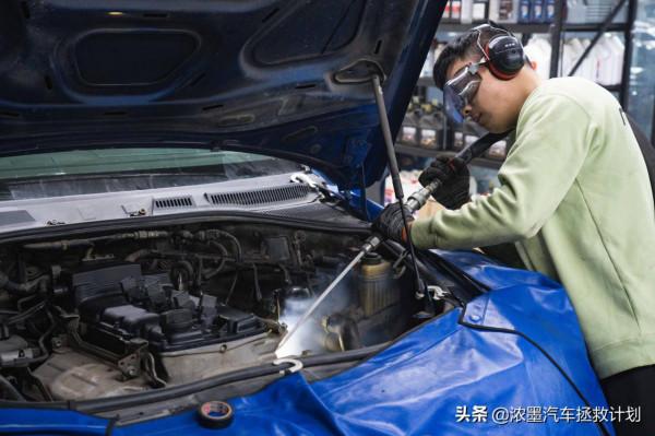 「致臻匠心」修復一臺大眾途銳,勇攀高峰後再成為逆轉時間的焦點 「致臻匠心」修復一臺大眾途銳,勇攀高峰後再成為逆轉時間的焦點