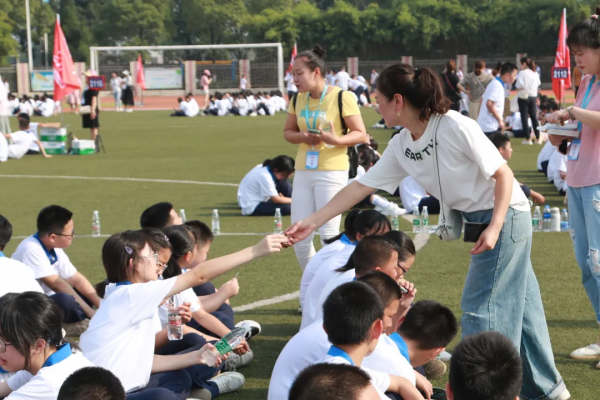 少年,在歷練中成長 少年,在歷練中成長