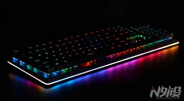 360°幻彩燈帶 雷柏V800RGB機械鍵盤體驗 360°幻彩燈帶 雷柏V800RGB機械鍵盤體驗