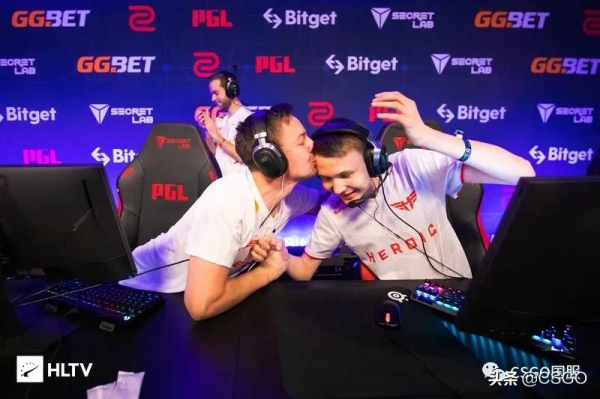 CSGO選手十月紅黑榜:尼公子第二,第一竟有五人 CSGO選手十月紅黑榜:尼公子第二,第一竟有五人