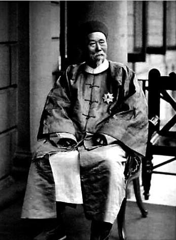 毛主席笑著給他特批,最年長的開國中校,經歷跨越整個中國近代史 毛主席笑著給他特批,最年長的開國中校,經歷跨越整個中國近代史