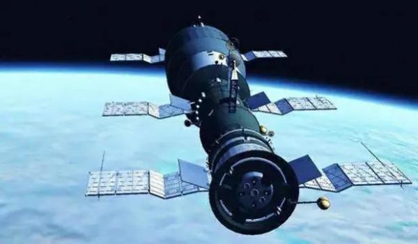 在太空中打出二十發炮彈,射速最快的單管機炮 在太空中打出二十發炮彈,射速最快的單管機炮