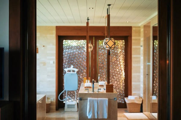 依山傍海獨享一灣,這家扇子酒店讓我錯覺是又回到了東南亞 依山傍海獨享一灣,這家扇子酒店讓我錯覺是又回到了東南亞