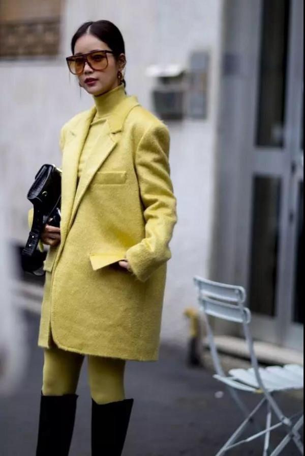 70後女人要美得有味道，衣服顏色記得&OpenCurlyDoubleQuote;3穿3不穿&rdquo;，氣質變高階