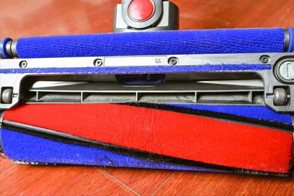 順造Z11 Max吸拖版“主動斷髮”吸塵器值得買嗎？（附：戴森對比）