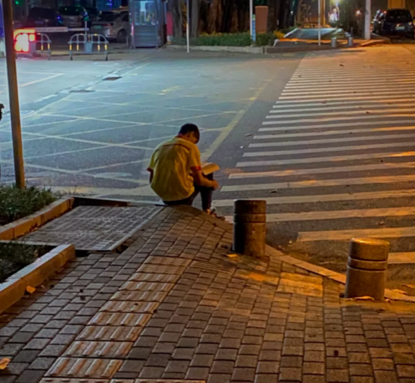 請告訴孩子:讀書才是最容易走的那條路 請告訴孩子:讀書才是最容易走的那條路