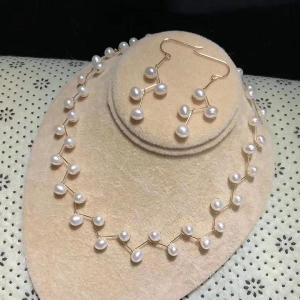 女生喜歡的珍珠頸鍊有哪幾款,戴出美麗的天鵝頸,找到適合自己的 女生喜歡的珍珠頸鍊有哪幾款,戴出美麗的天鵝頸,找到適合自己的