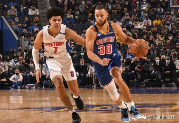 大勝16分！庫裡手指戳傷，克萊21分創賽季新高，維金斯19分太穩了