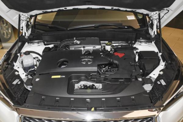 試駕2022款英菲尼迪QX50,外觀時尚,好開舒適 試駕2022款英菲尼迪QX50,外觀時尚,好開舒適