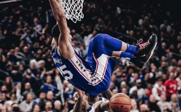 臥槽出事了!嘴哥新賽季無了... 臥槽出事了!嘴哥新賽季無了...