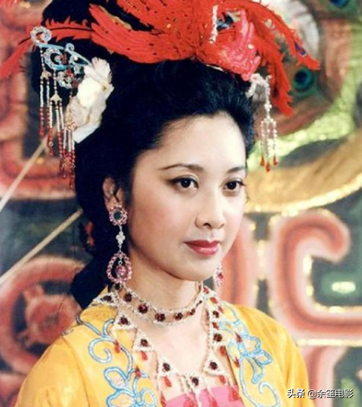 80年代女神明星朱琳，因飾演“女兒國王”爆紅，如今過得怎樣了？