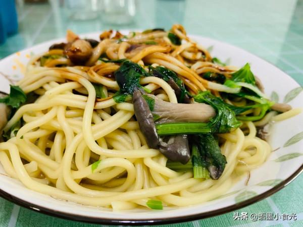 深秋時節，這一面三菜，合不合你的口味，解秋乏增營養，太香了