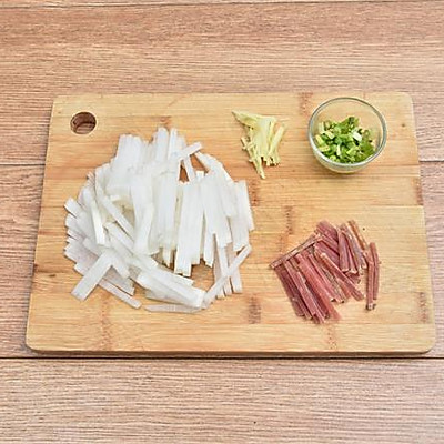 常吃蘿蔔鯽魚湯的人普遍比同齡人身體好