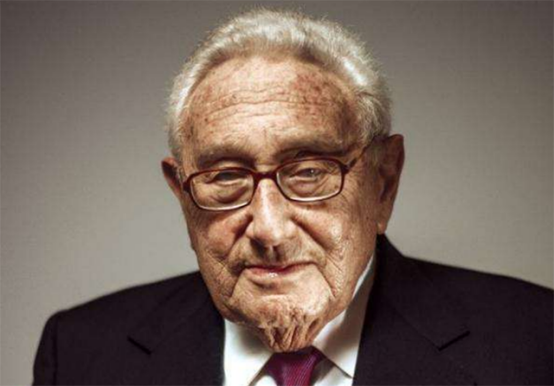 美國退休領導人來華撈金:克林頓60秒賺萬元,奧巴馬靠握手賺千萬 美國退休領導人來華撈金:克林頓60秒賺萬元,奧巴馬靠握手賺千萬