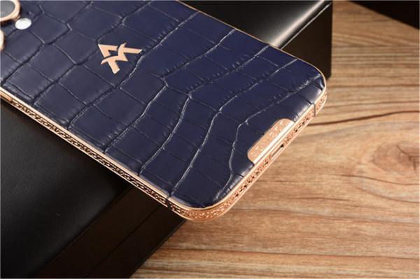 愛馬仕同款,皮革中的黃金:藍色鱷魚皮定製款iPhone 13 Pro 愛馬仕同款,皮革中的黃金:藍色鱷魚皮定製款iPhone 13 Pro