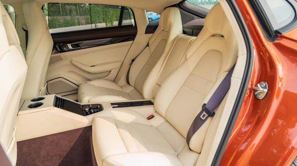 2021《中國汽車保值率風雲榜》豪華車大熱門-保時捷Panamera 2021《中國汽車保值率風雲榜》豪華車大熱門-保時捷Panamera