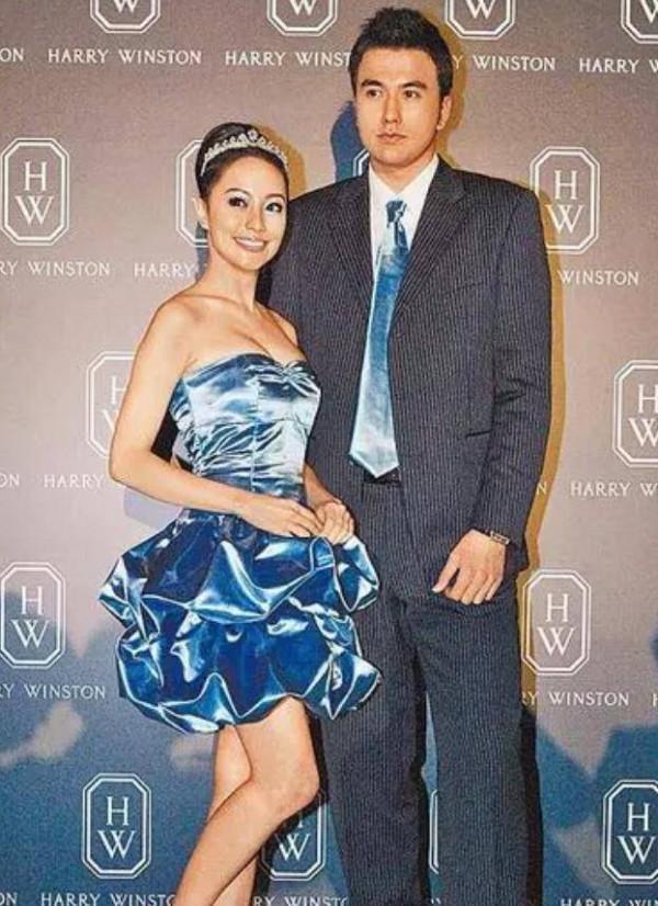 還記得《仙劍奇俠傳三》重樓嗎?他去開店當老闆了? 還記得《仙劍奇俠傳三》重樓嗎?他去開店當老闆了?